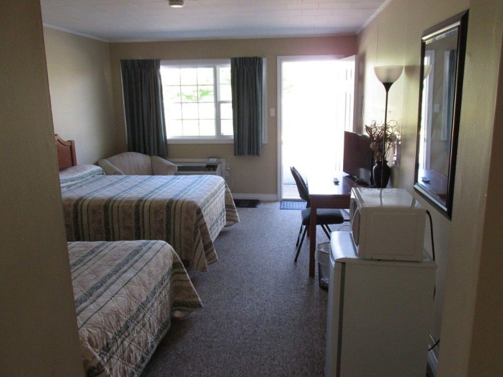 Berry'S Motel Truro Exteriér fotografie